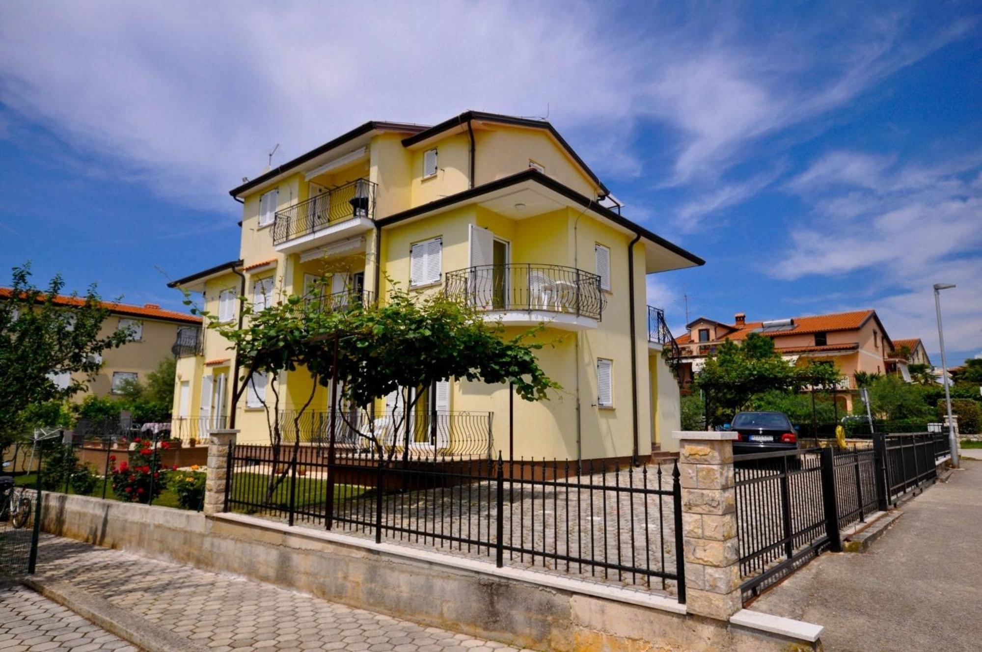Ferienwohnung Fuer 2 Personen 30 M2 In Novigrad, Istrien Karpinjan Exterior photo